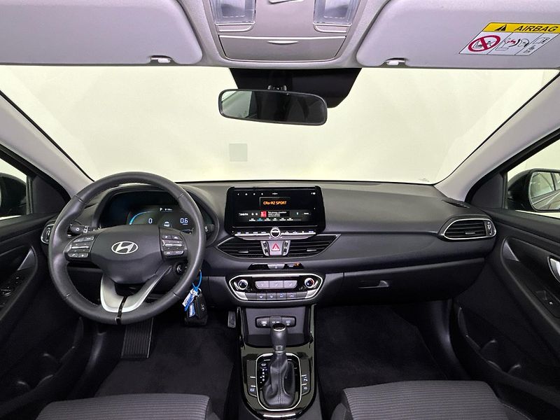 Hyundai i30 Smart DCT - fotka 5 z 26