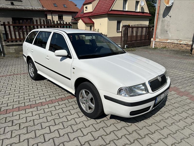 Škoda Octavia 1,9 TDI Elegance - fotografie inzerátu