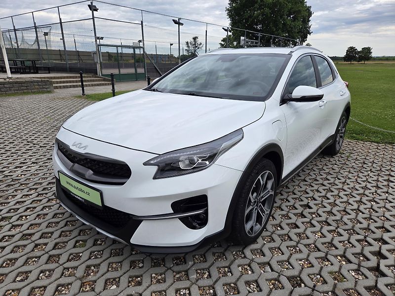 Kia XCeed (2022) Plug-in-Hybrid, 1.6 GDI, DPH - fotka 1 z 28
