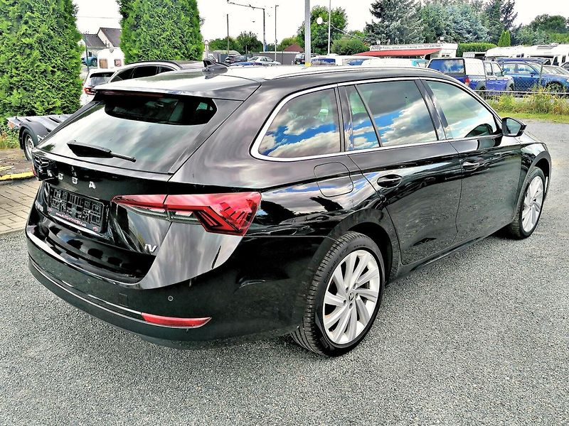 Škoda Octavia (2021) iV 1.4 TSi Clever 150kW - fotka 4 z 36