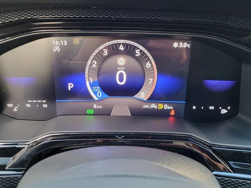 Volkswagen Polo (2025) People 1,0TSI 70kW 7DSG- nové - fotka 20 z 26
