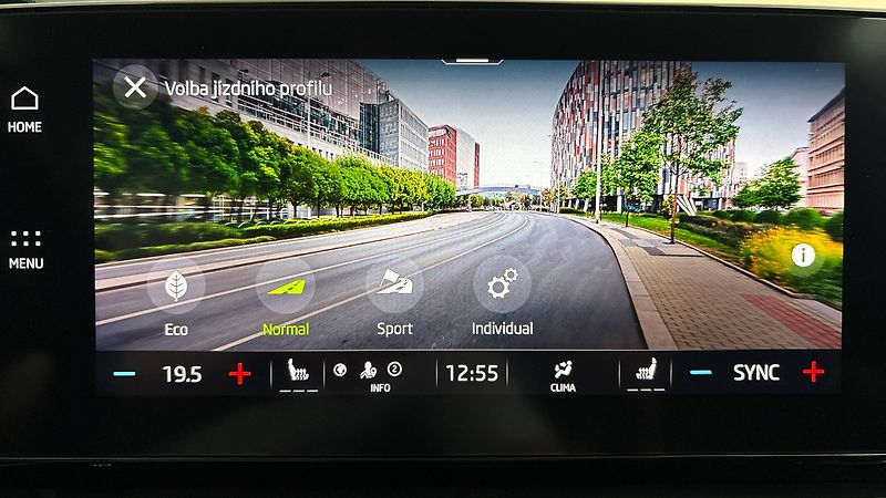 Škoda Octavia 2.0 TDI DSG 4x4 Sportline Comb - fotka 28 z 29