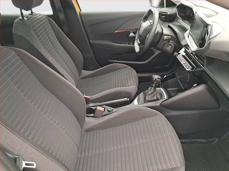 Peugeot 208 (2023) Active Pack 1.2 PureTech, ČR - fotka 9 z 16