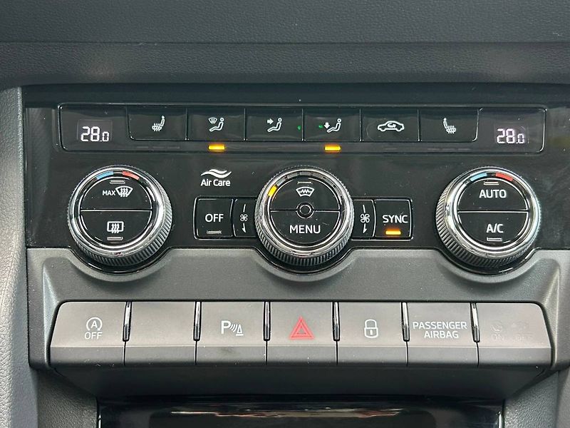 Škoda Karoq (2022) 1.5 TSI 110 kW Tažné Matrix - fotka 26 z 30