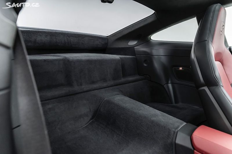 Porsche 911 992.2 Carrera 4 GTS*Aero*Burm - fotka 16 z 46