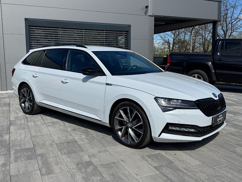 Škoda Superb (2023) Sportline 2.0 TDI 4x4 147kW - fotka 3 z 36