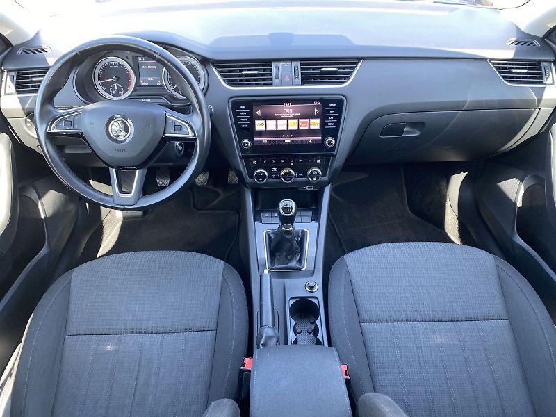 Škoda Octavia (2019) Combi 1.5 TSI Style - fotka 5 z 31