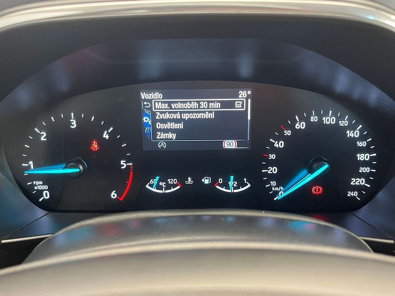 Ford Focus 2.0 EB Titanium manuál 110kW - fotka 62 z 76