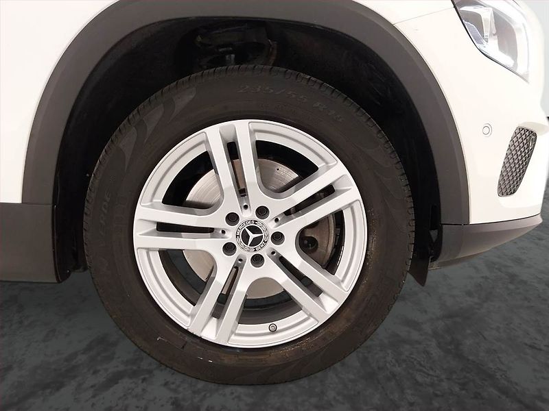 Mercedes-Benz GLB (2022) 200 d 4MATIC - fotka 15 z 23