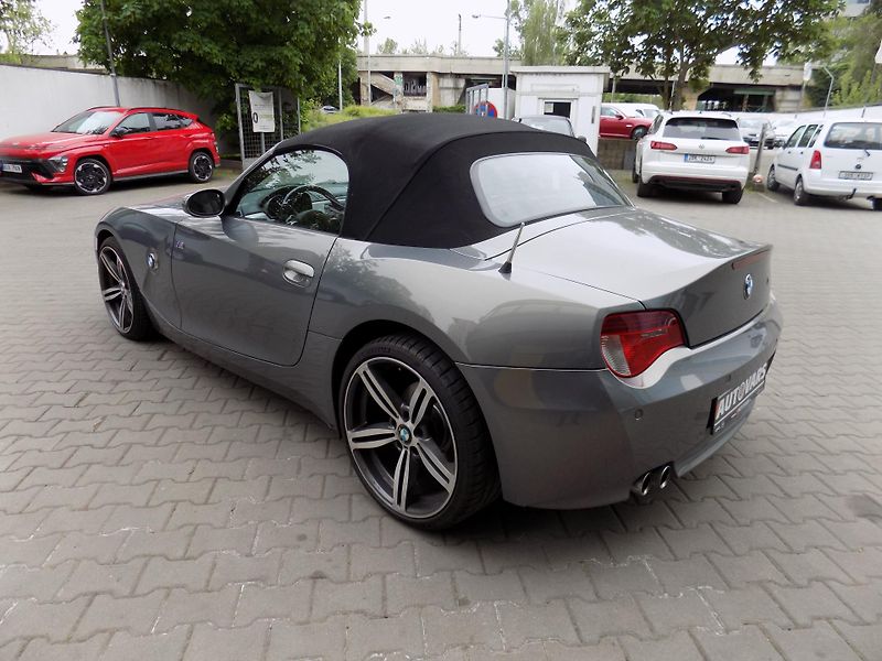 BMW Z4 (2007) 3.0 SI - fotka 6 z 14
