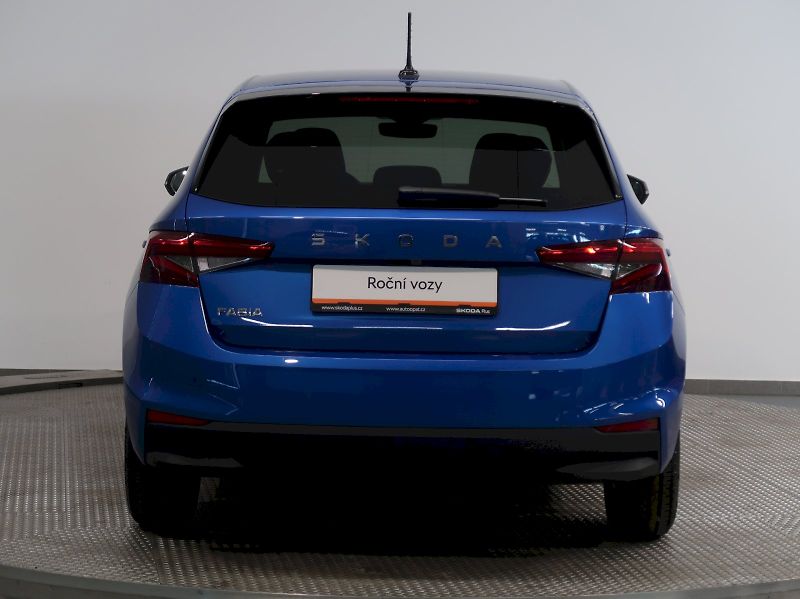 Škoda Fabia (2025) TOP SELECTION 1.0TSI 70KW - fotka 9 z 38