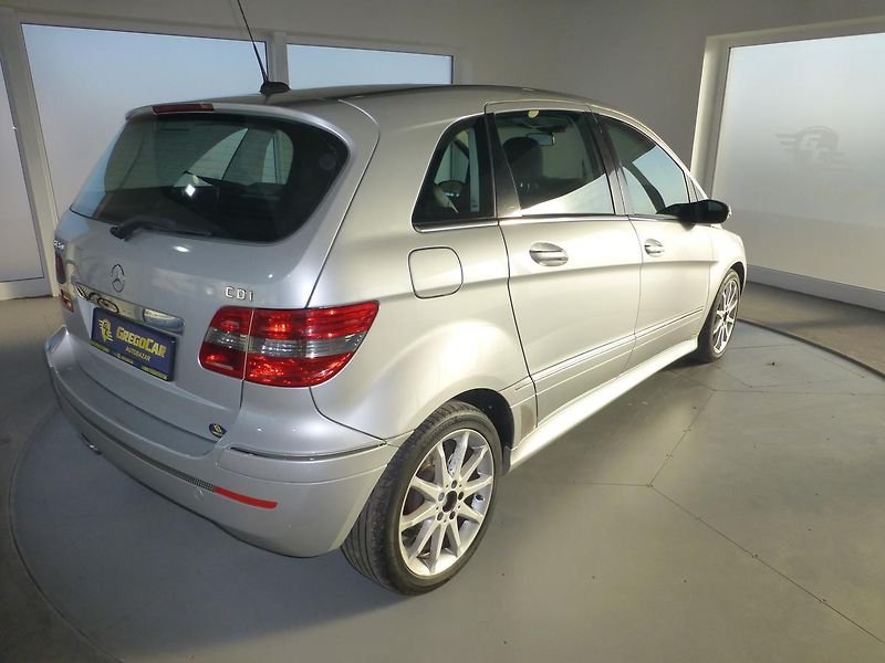 Mercedes-Benz Třídy B (2006) 2,0DCI**KLIMA**ALU KOLA - fotka 6 z 26