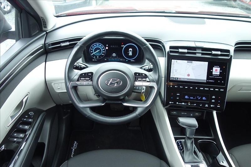 Hyundai Tucson 1,6 T-GDi 110KW, ČR, SERV.KN. - fotka 17 z 43