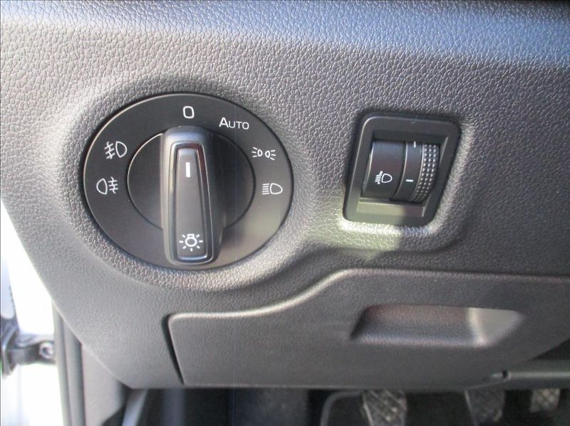 Škoda Fabia 1,0 TSI, Style,81kW,servis,CZ, - fotka 23 z 31