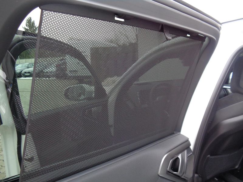 BMW X3 xDrive 30e M Sport - fotka 17 z 26