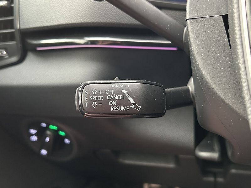 Škoda Karoq 1.5 TSI SportLine - fotka 23 z 32