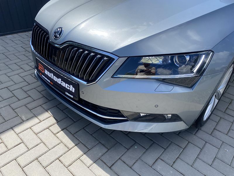 Škoda Superb 2.0TDI110kW-1xMAJ.-CZ-66 000KM - fotka 8 z 43