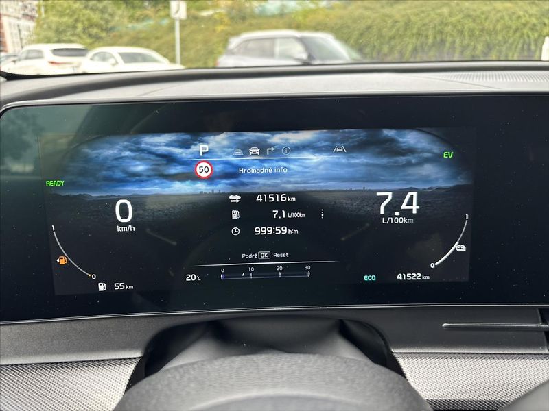 Kia Sportage 1,6 TGDi HEV AT TOP ADAPTIV - fotka 49 z 49