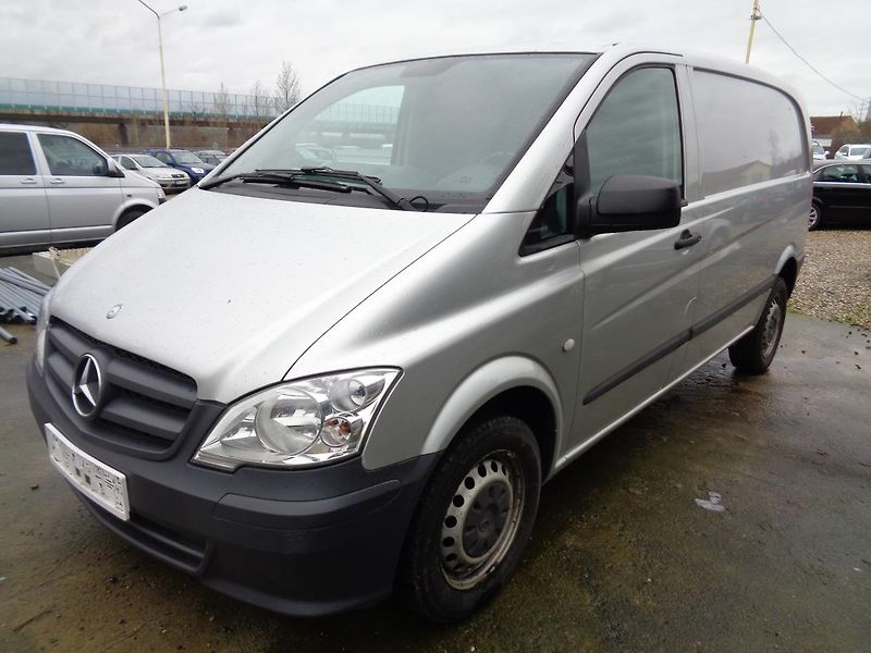 Mercedes-Benz Vito 2,1 CDI - fotka 2 z 12