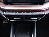 Škoda Octavia 2,0 TSI 140kW DSG Scout DPH - náhled 21