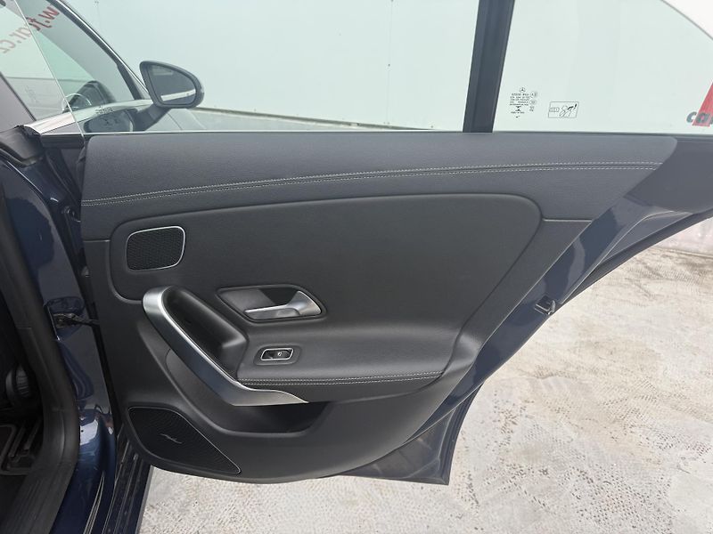 Mercedes-Benz CLA (2020) 2.0 250 165kW ser. historie - fotka 13 z 26