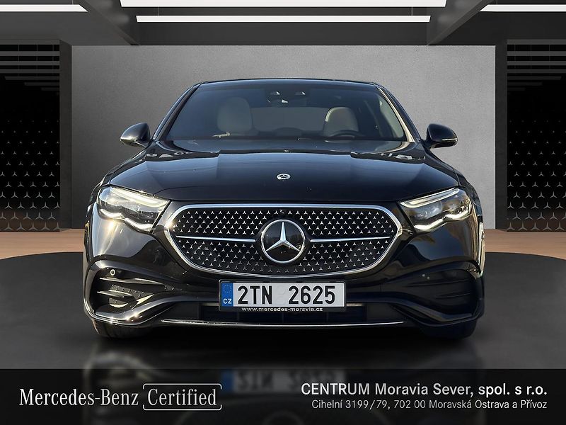 Mercedes-Benz Třídy E E 450d 4M AMG Style - fotka 8 z 19