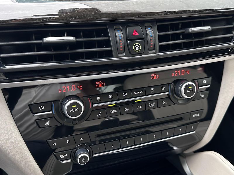 BMW X6 xDrive30d  - fotka 20 z 23