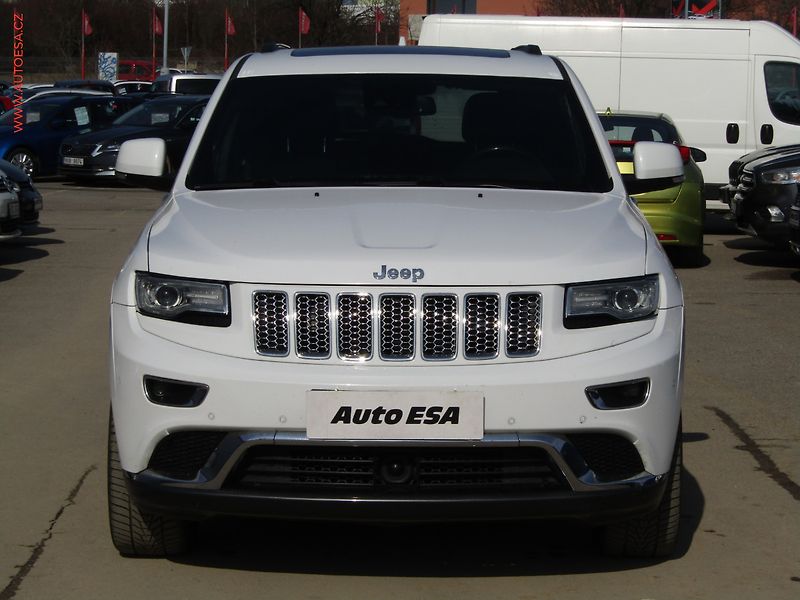 Jeep Grand Cherokee (2016) 3.0 CRD 4WD, ČR, Summit, AT - fotka 2 z 21