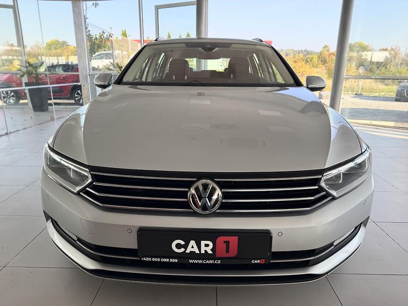Volkswagen Passat Variant 2,0TDI DSG 140kW*Masáž*Kam*Taž - fotka 3 z 37