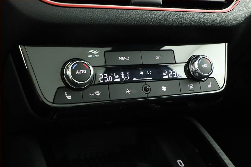 Škoda Scala (2026) 1.0 TSI, MONTE CARLO, AUTOMAT - fotka 15 z 20