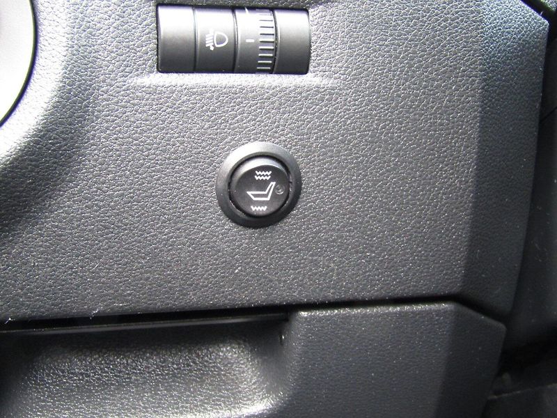 Škoda Octavia (2014) 1.6 TDI 77kW  ZIMNÍ KOLA - fotka 27 z 35