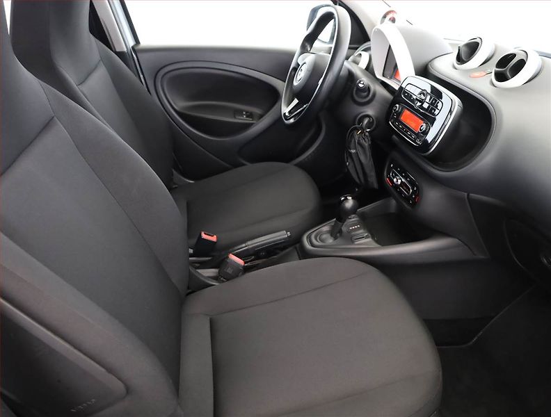 Smart Forfour (2020) EQ, SoH 92%, Automat - fotka 7 z 20