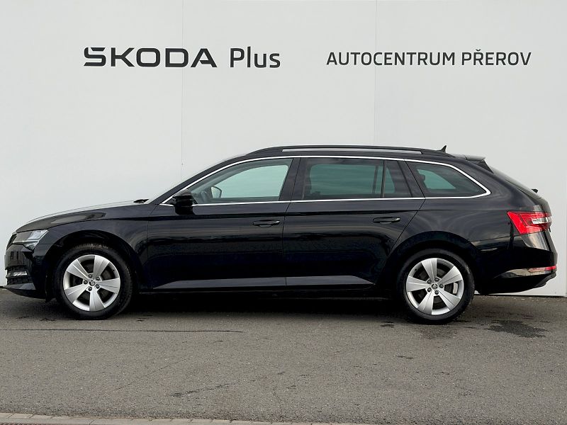 Škoda Superb (2022) 2.0 TDI 110kW DSG Business - fotka 3 z 35
