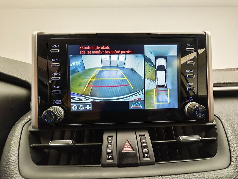 Toyota RAV4 Executiv, 4x4, Hybrid - fotka 32 z 43