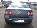 Volkswagen Passat 2,0FSi - náhled 11