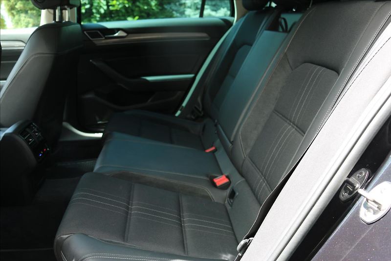 Volkswagen Passat 2,0 TDi,DSG, 4x4 ALLRACK - fotka 40 z 46