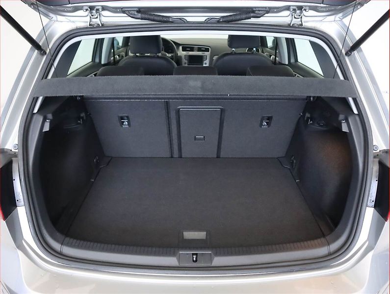 Volkswagen Golf (2015) Comfortline 1.4 TSI - fotka 14 z 19