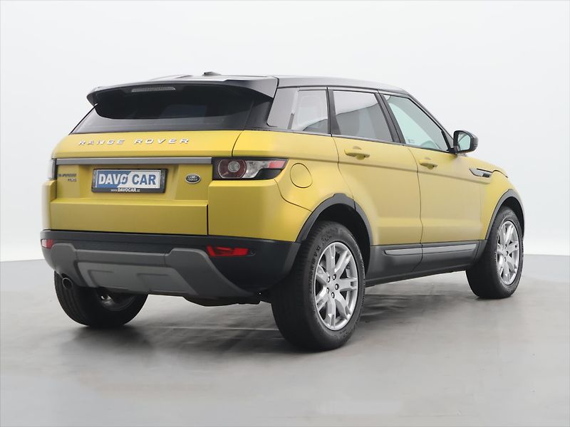 Land Rover Range Rover 2,2 TD4 Prestige CZ 1.maj DPH - fotka 7 z 35