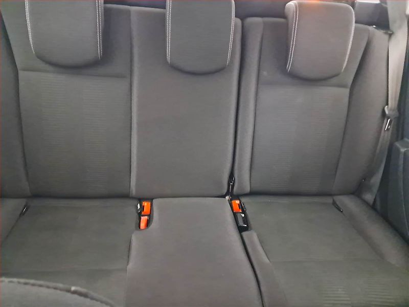 Renault Clio (2012) 1.2 16V , nová STK, pěkný stav - fotka 10 z 15
