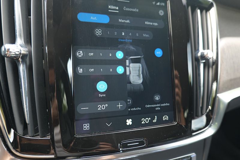 Volvo V90 CC B5 Diesel 173kW H/K Záruka - fotka 25 z 33