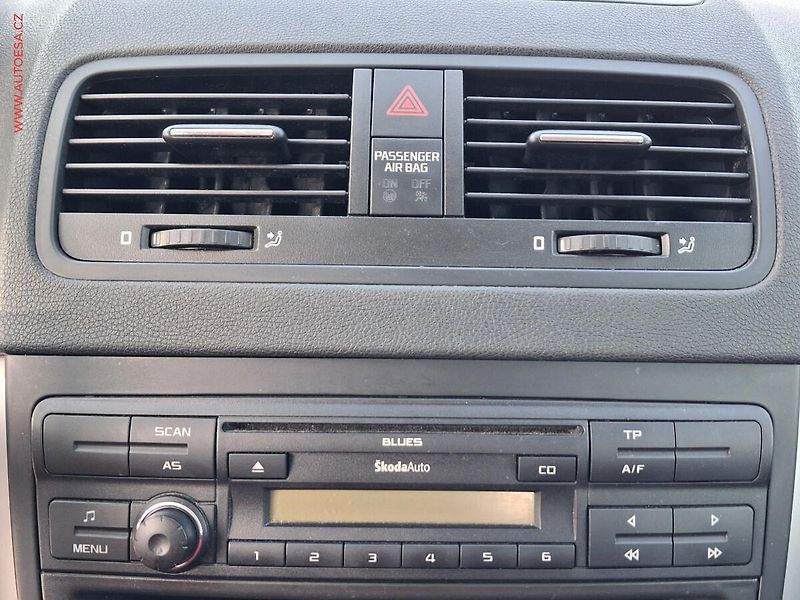 Škoda Yeti (2011) 1.2 TSi, Ambition - fotka 12 z 16