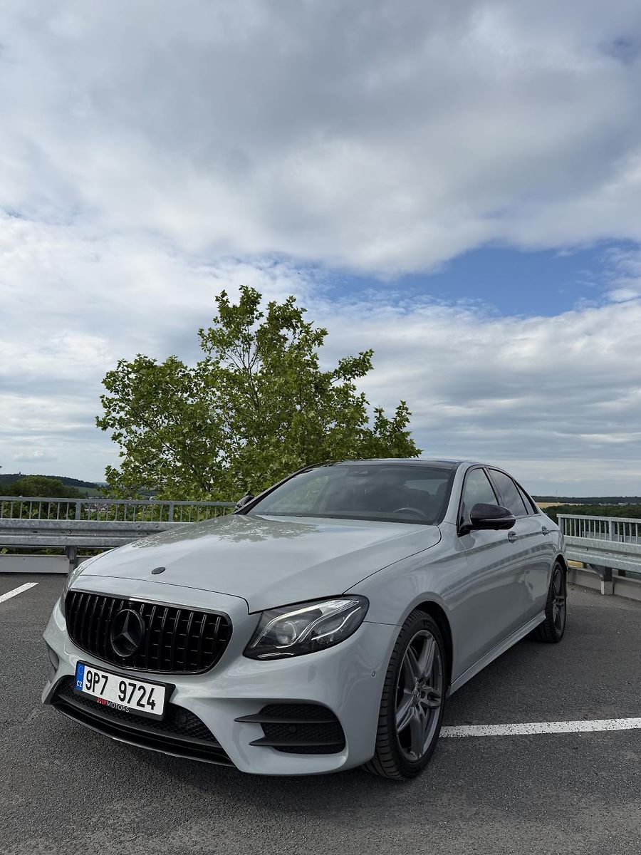Mercedes-Benz Třídy E Mercedes-Benz E 220d 4MATIC