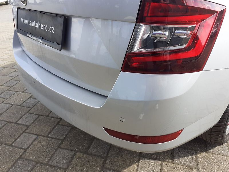 Škoda Fabia (2019) III Kombi 1.0 TSi 81KW - fotka 28 z 42