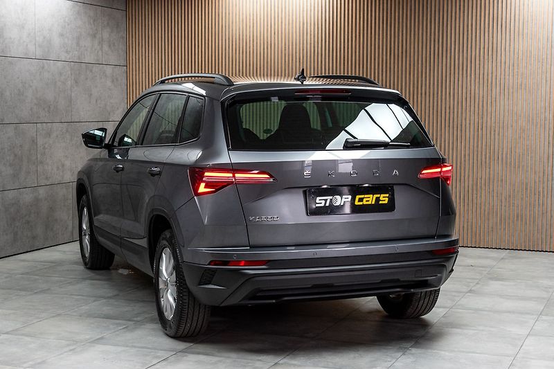 Škoda Karoq 1.5 TSI TAŽNÉ*KAMERA*DPH*ČR 1M - fotka 4 z 39