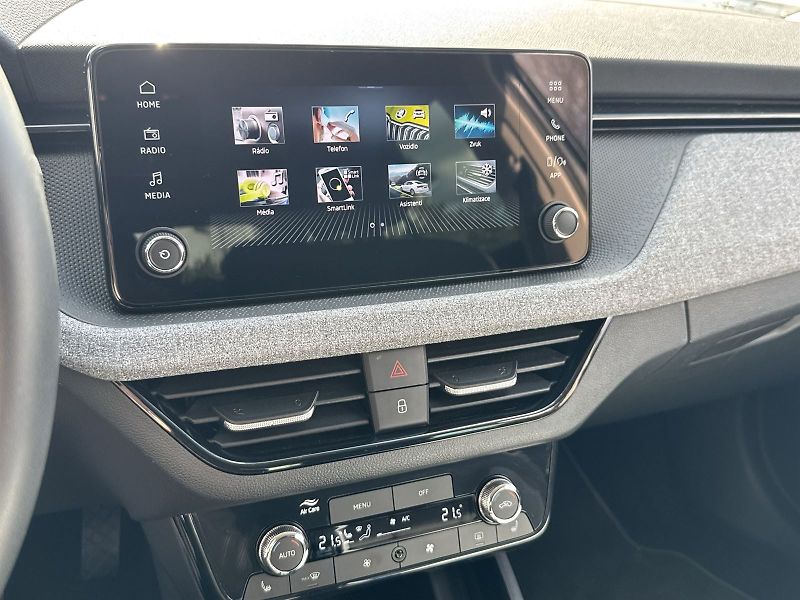 Škoda Scala (2024) 1.0 TSI DSG Selection - fotka 20 z 31
