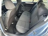 Volkswagen Golf 1,6 MPI bez koroze - náhled 13
