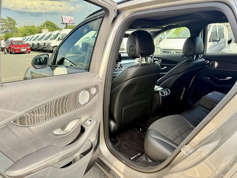 Mercedes-Benz GLC (2021) 220 d 4MATIC - fotka 14 z 50