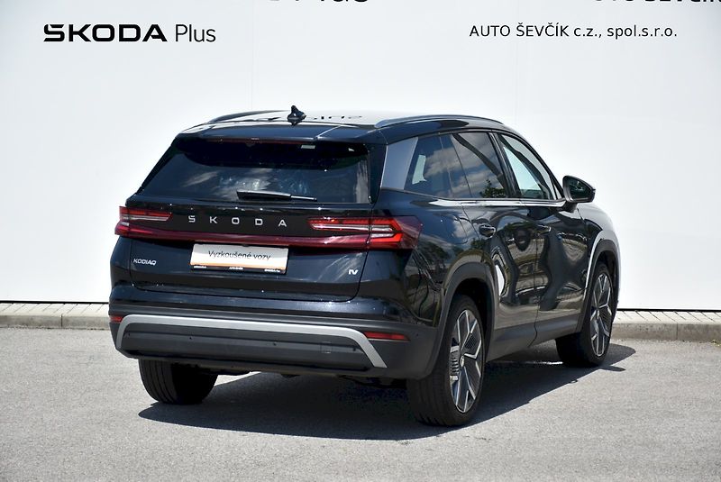 Škoda Kodiaq (2024) Exclusive Selection PHEV 1.5 T - fotka 2 z 33