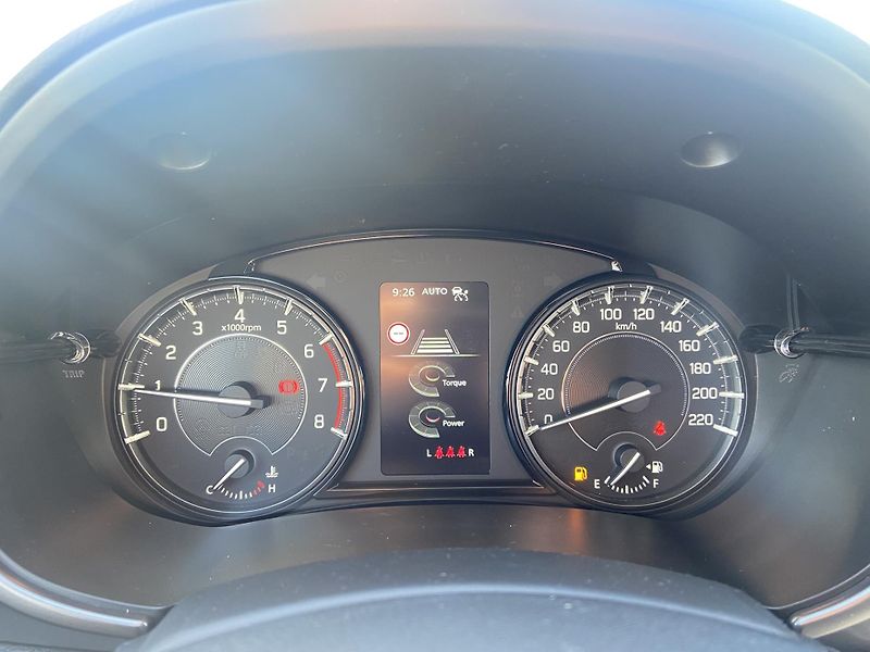 Suzuki Vitara 1.4 BoosterJet 81kW Premium Al - fotka 16 z 21