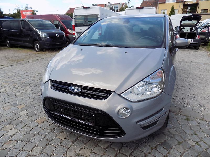 Ford S-MAX 2,0 TDCI 103 KW VÝHŘEV, TAŽNÉ - fotka 2 z 41